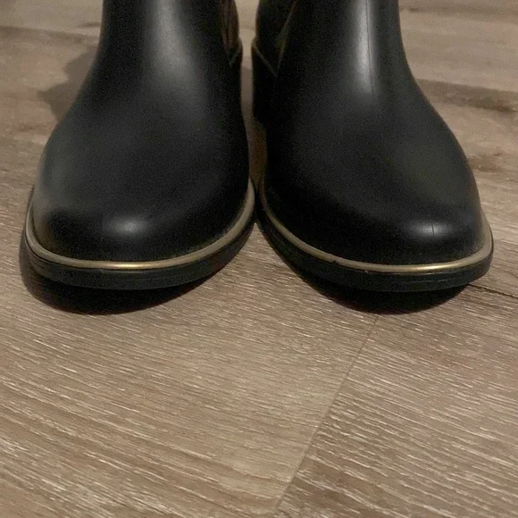 EUC [kate spade] Cheetah Print Black Ankle Bootie Rainboots Women’s Sz 9.0 - Picture 12 of 13